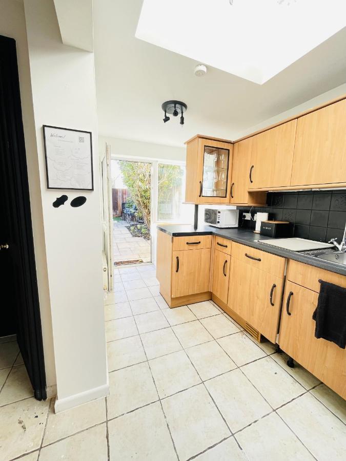 Lovely Dog Friendly, 3 Bed Home Sleeps 8, With Parking & Fenced Garden Work Contractor Leisure, Jasper كامبريدج المظهر الخارجي الصورة