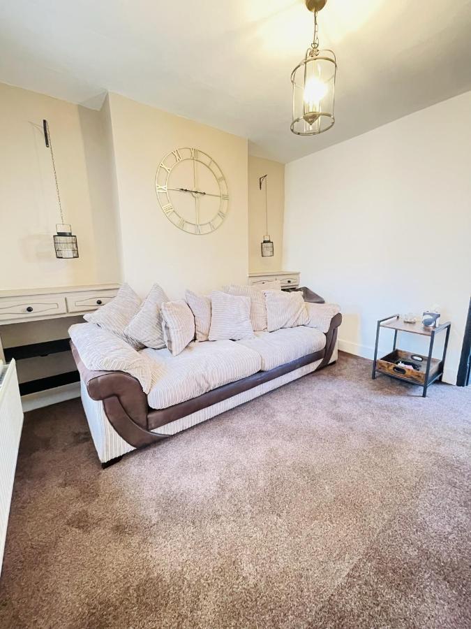 Lovely Dog Friendly, 3 Bed Home Sleeps 8, With Parking & Fenced Garden Work Contractor Leisure, Jasper كامبريدج المظهر الخارجي الصورة